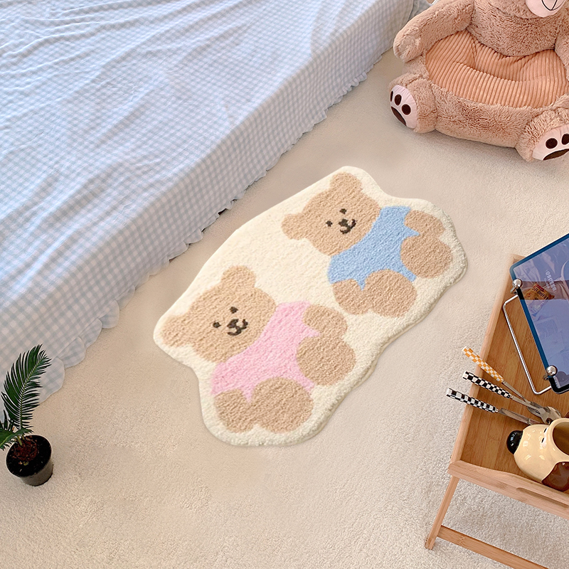 PAIDU Manufacturer Cartoon Carpet Cute Bear Floor Mat Bedroom Bedside Carpet