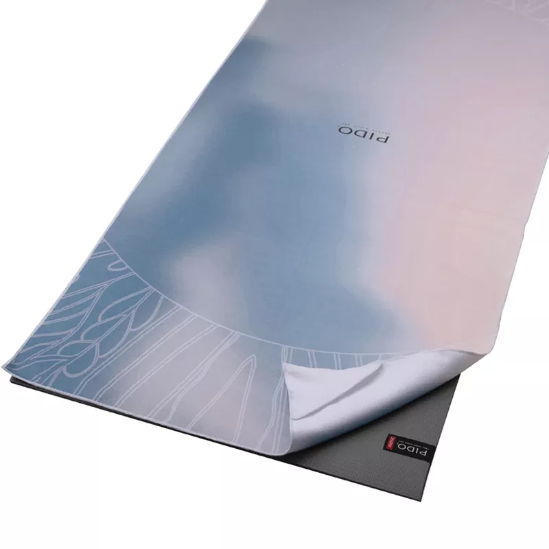 PAIDU Manufacturer BSCI Yoga Mat Towel with Corner Pockets Non Slip Sweat Absorbent Hot Yoga Towels Soft